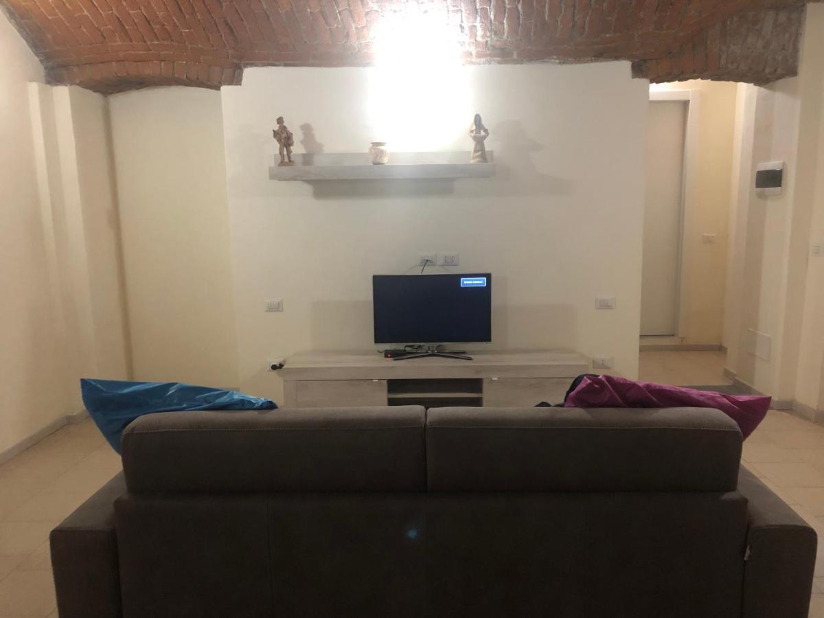 Bilocale Affori Apartman Milánó Kültér fotó
